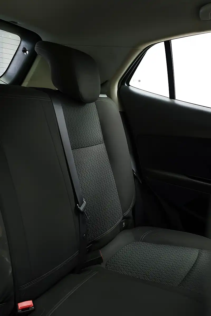 Used 2018 Vauxhall Mokka X Design Nav Red - Interior and Exterior details 11