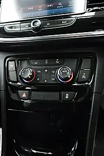 Used 2018 Vauxhall Mokka X Design Nav Red - Interior and Exterior details 17