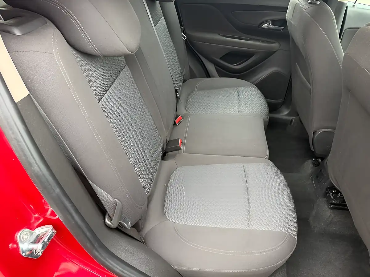 Used 2018 Vauxhall Mokka X Design Nav Red - Interior and Exterior details 15