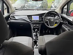 Used 2018 Vauxhall Mokka X Design Nav Red - Interior and Exterior details 16