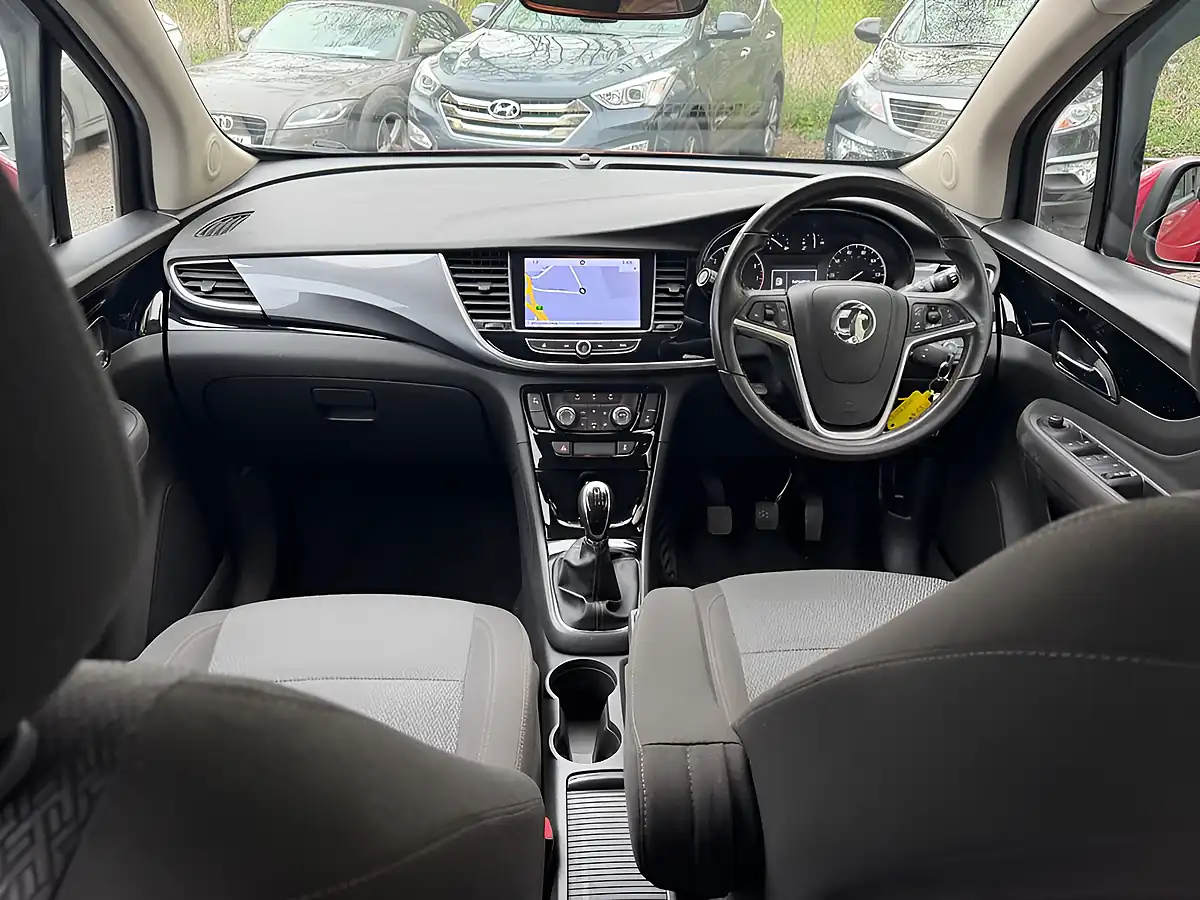 Used 2018 Vauxhall Mokka X Design Nav Red - Interior and Exterior details 16