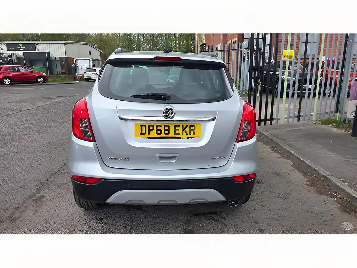 Used 2018 Vauxhall Mokka X Design Nav Silver - Interior and Exterior details 10