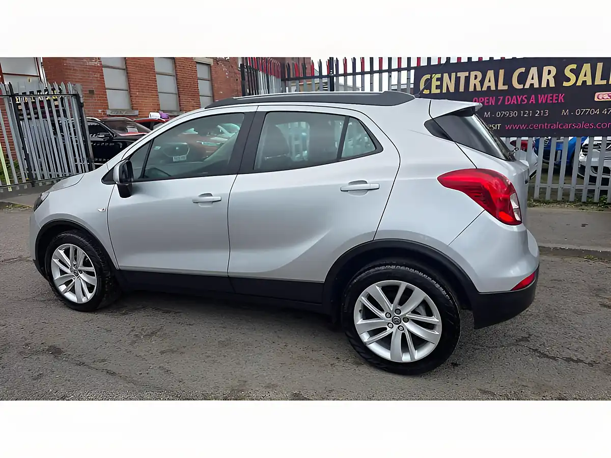 Used 2018 Vauxhall Mokka X Design Nav Silver - Interior and Exterior details 13