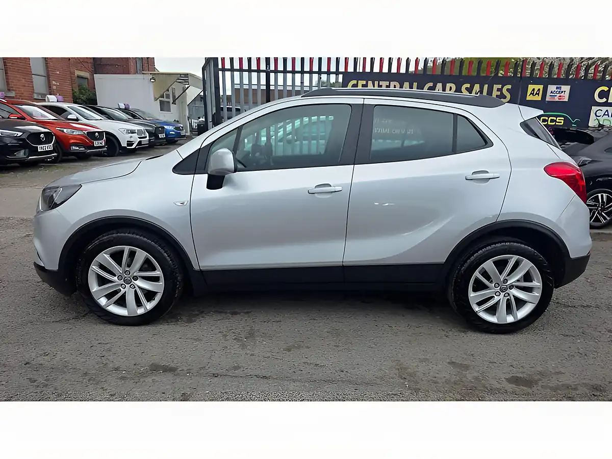 Used 2018 Vauxhall Mokka X Design Nav Silver - Interior and Exterior details 16