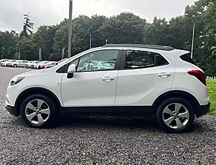 Used 2018 Vauxhall Mokka X Design Nav Summit White - Interior and Exterior details 6