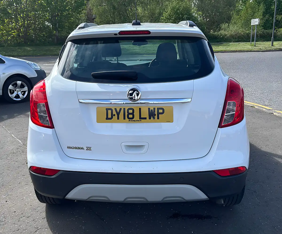 Used 2018 Vauxhall Mokka X Design Nav White - Interior and Exterior details 9