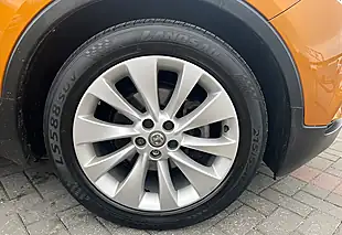 Used 2018 Vauxhall Mokka X Elite Amber Orange - Interior and Exterior details 18