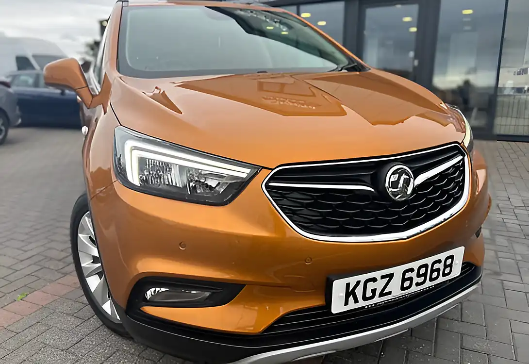 Used 2018 Vauxhall Mokka X Elite Amber Orange - Interior and Exterior details 5