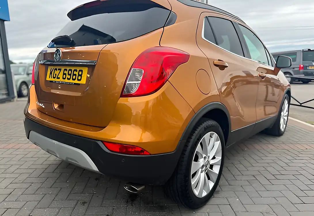 Used 2018 Vauxhall Mokka X Elite Amber Orange - Interior and Exterior details 7