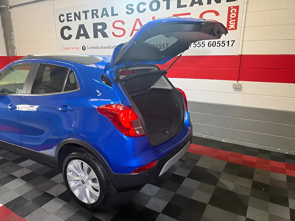Used 2018 Vauxhall Mokka X Elite Blue - Interior and Exterior details 10