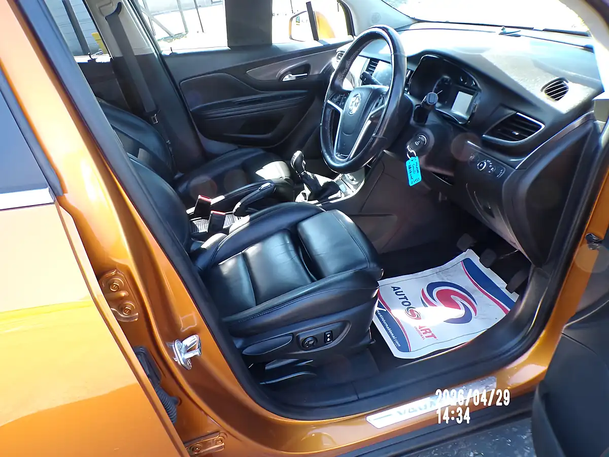 Used 2018 Vauxhall Mokka X Elite Burning Hot Orange Metallic - Interior and Exterior details 3