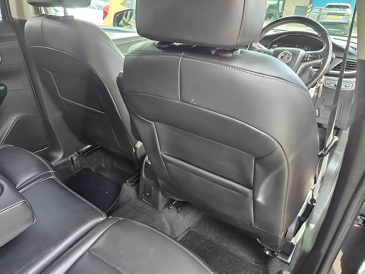 Used 2018 Vauxhall Mokka X Elite Grey - Interior and Exterior details 12
