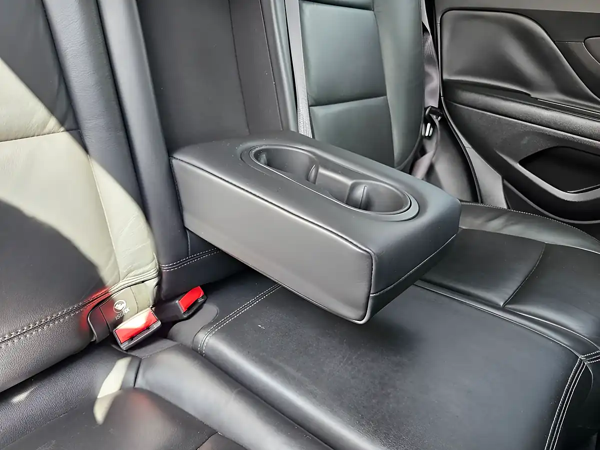 Used 2018 Vauxhall Mokka X Elite Grey - Interior and Exterior details 14