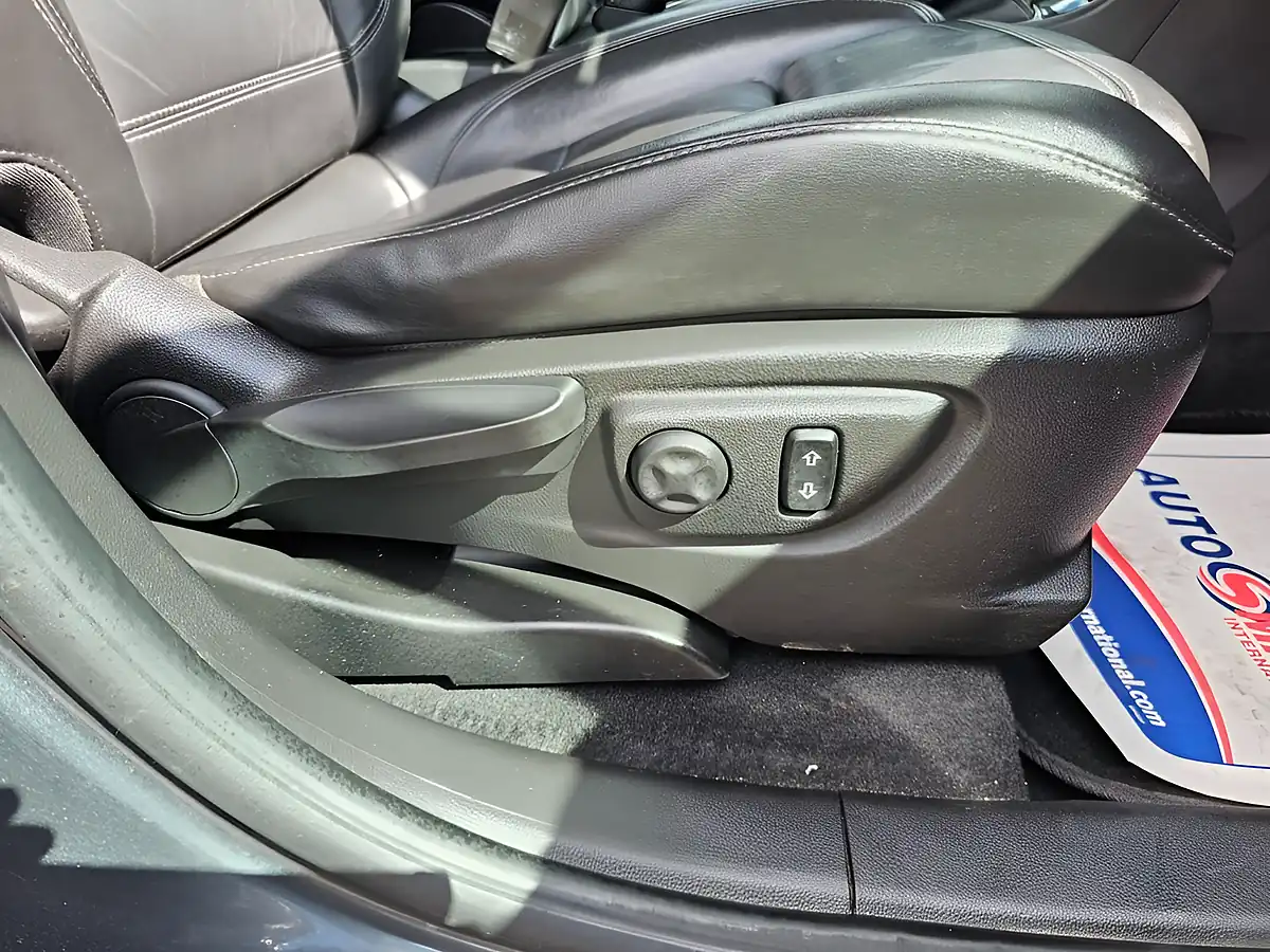 Used 2018 Vauxhall Mokka X Elite Grey - Interior and Exterior details 9