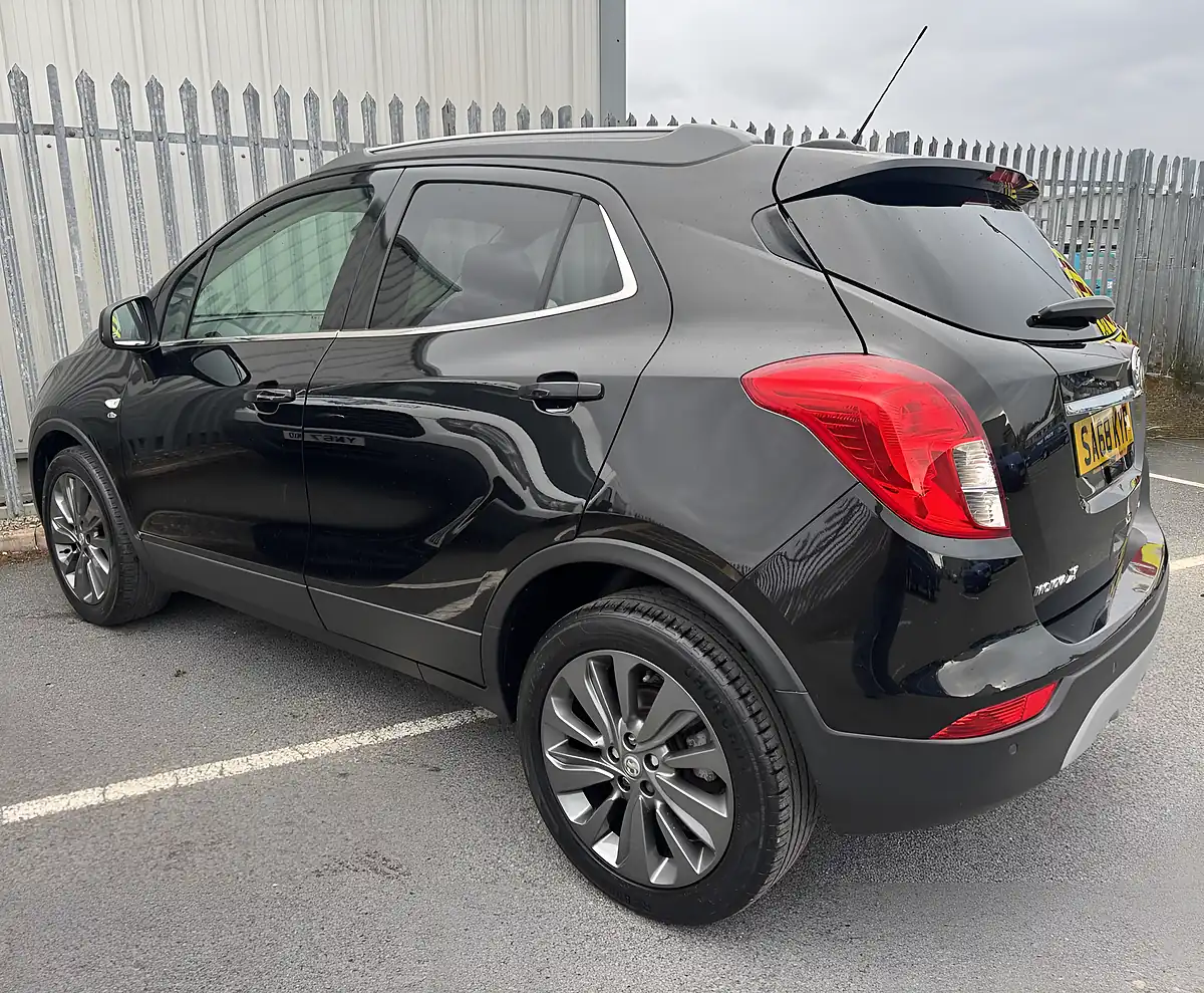 Used 2018 Vauxhall Mokka X Elite Nav Black - Interior and Exterior details 4