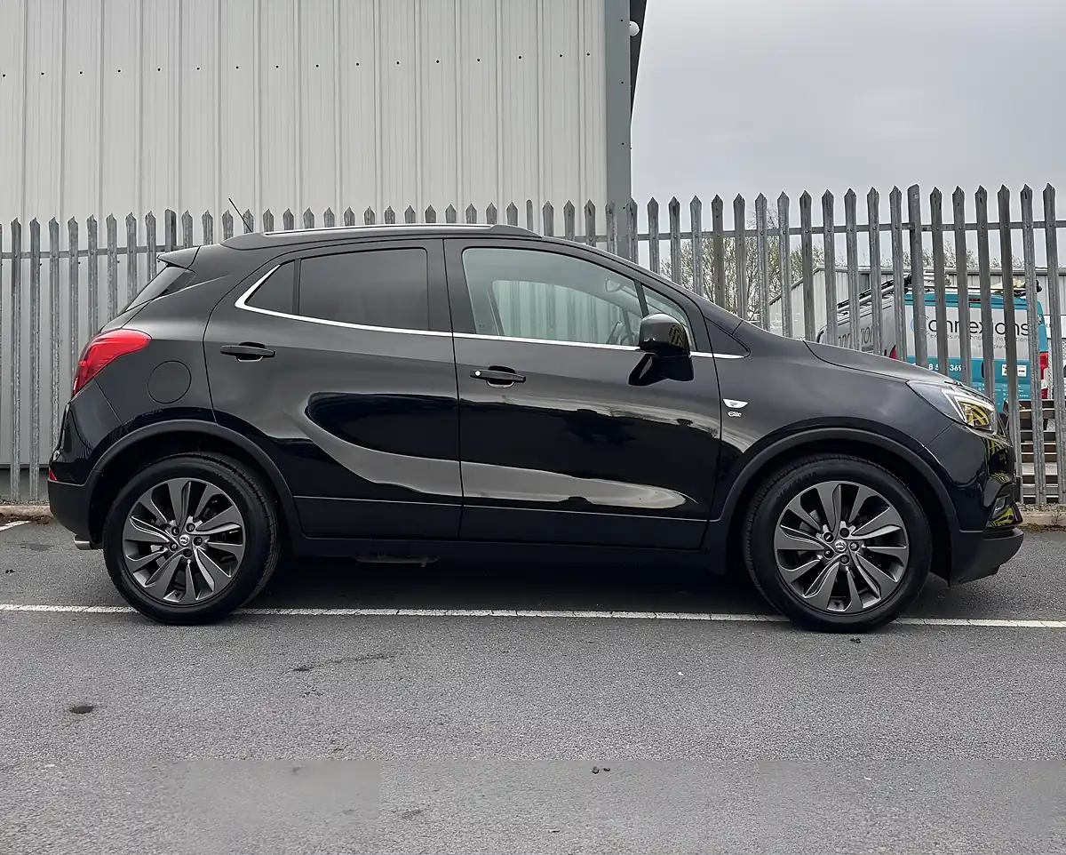 Used 2018 Vauxhall Mokka X Elite Nav Black - Interior and Exterior details 7