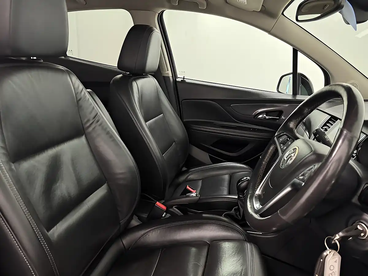 Used 2018 Vauxhall Mokka X Elite Nav Black - Interior and Exterior details 10
