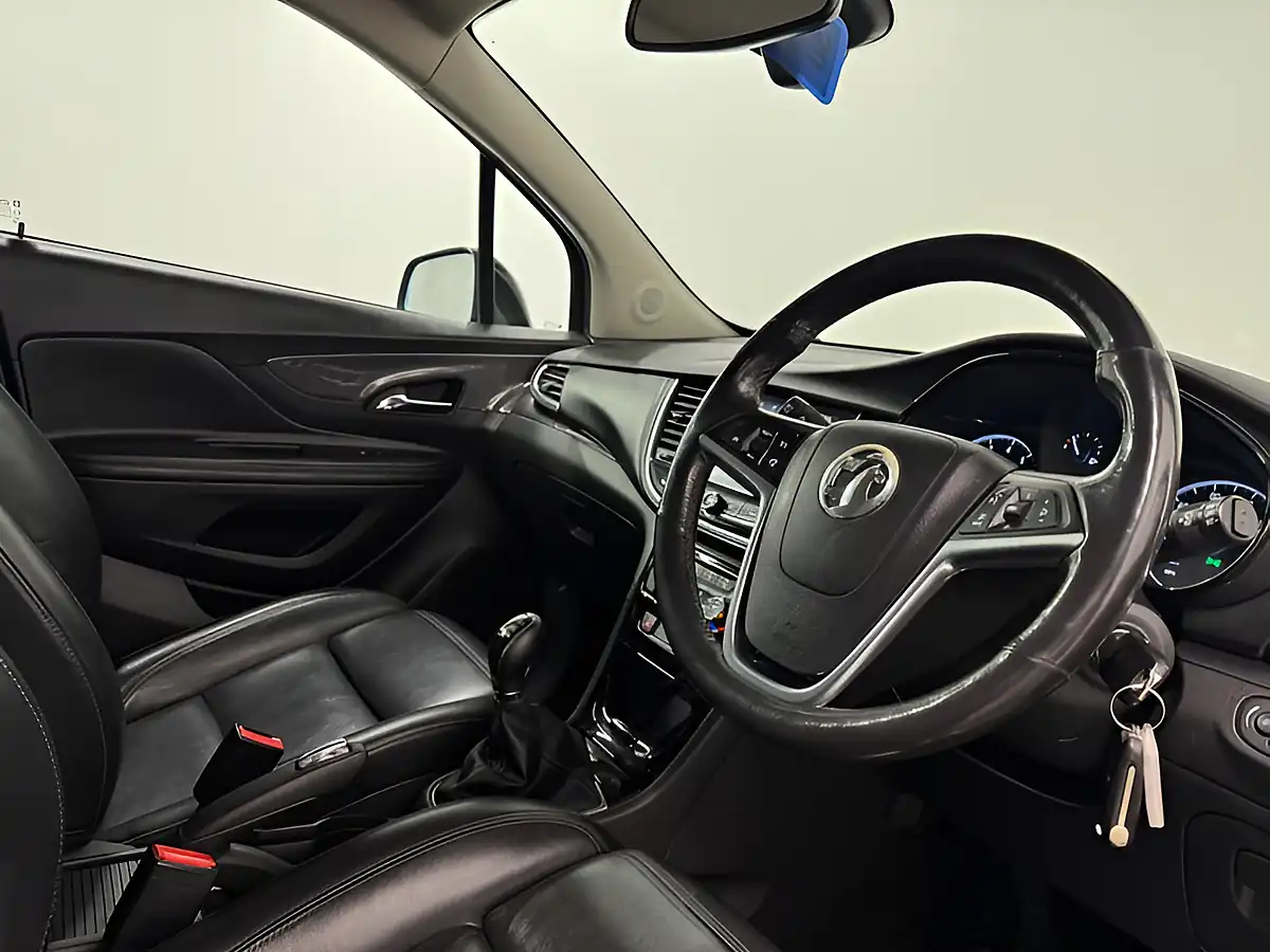 Used 2018 Vauxhall Mokka X Elite Nav Black - Interior and Exterior details 11