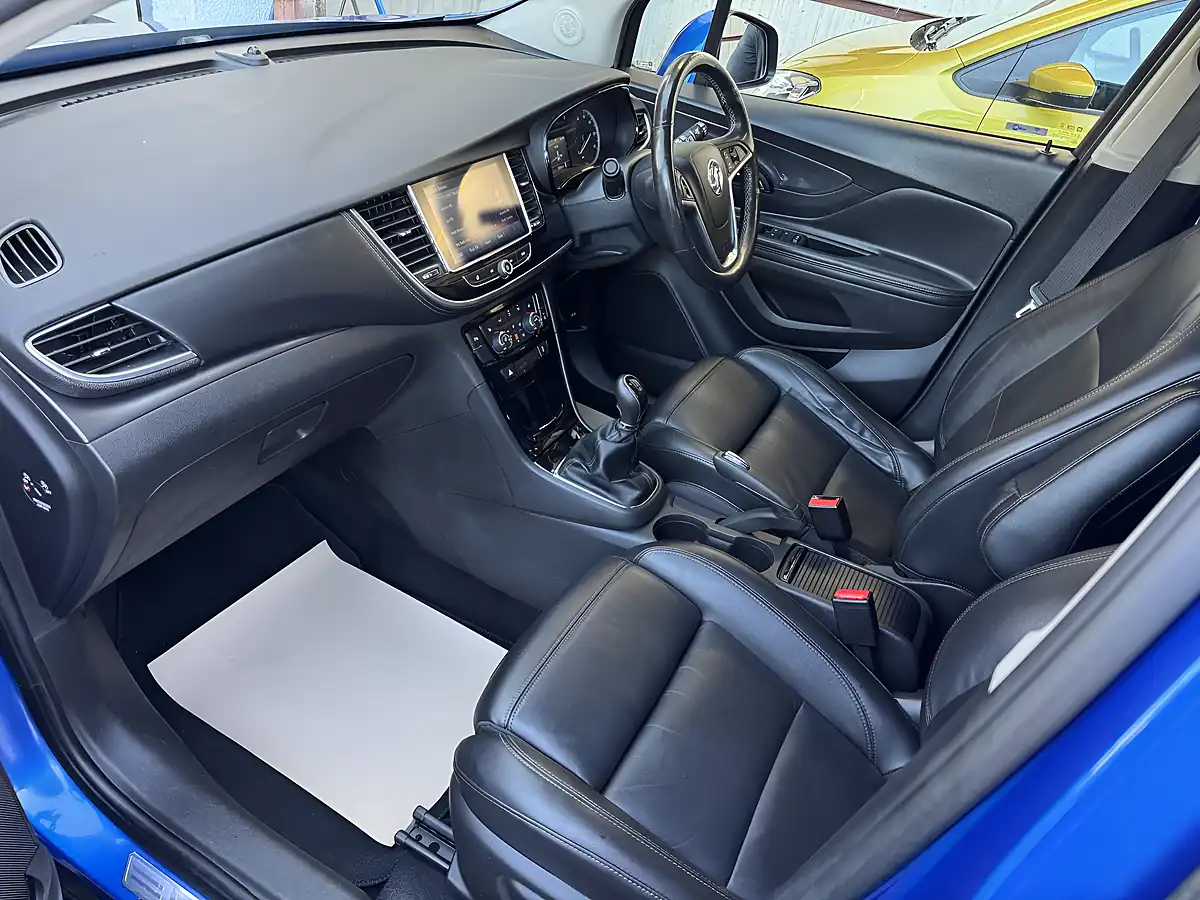 Used 2018 Vauxhall Mokka X Elite Nav Blue - Interior and Exterior details 10