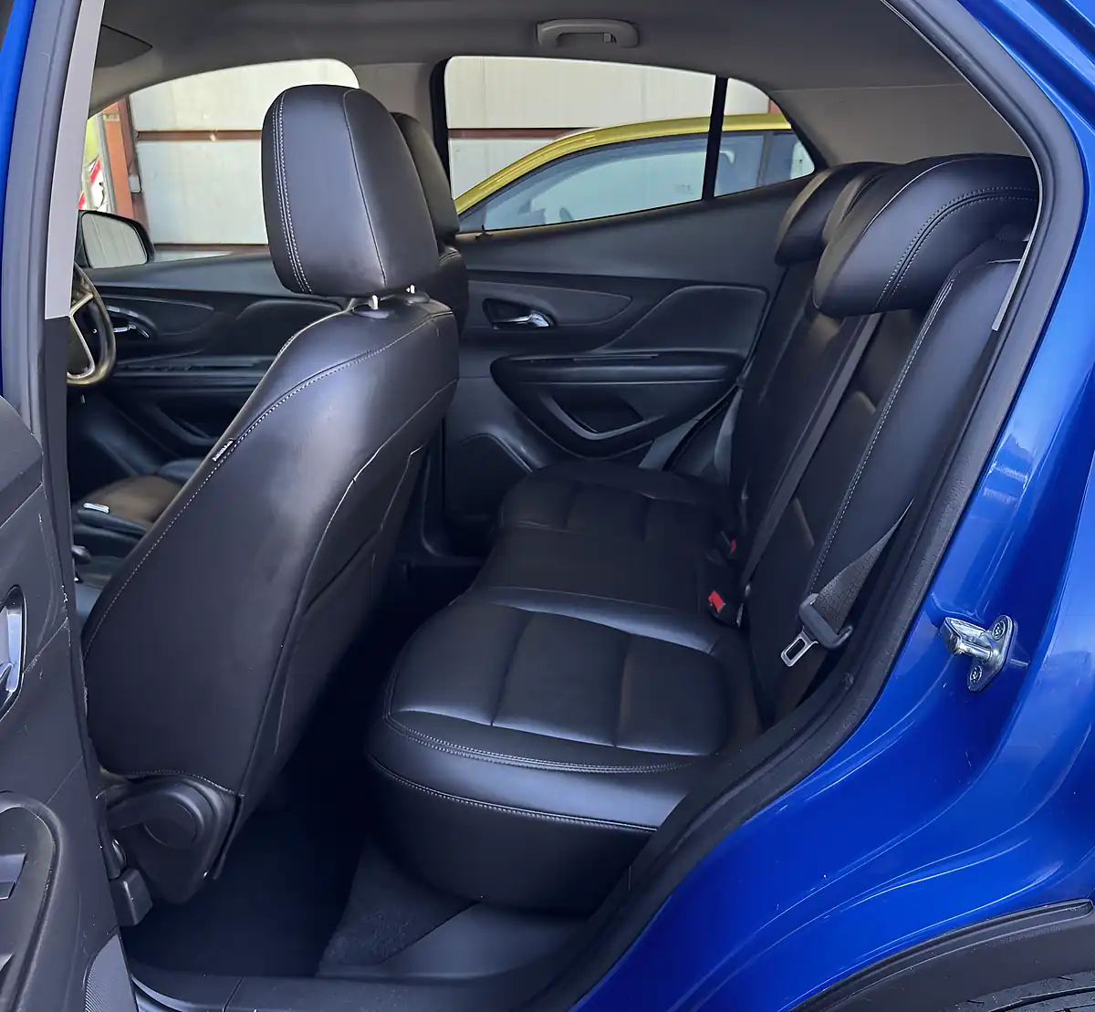 Used 2018 Vauxhall Mokka X Elite Nav Blue - Interior and Exterior details 11
