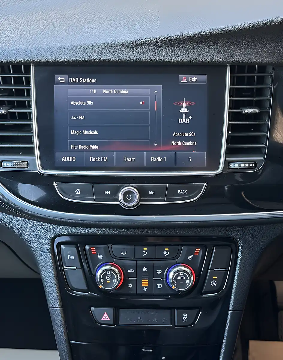Used 2018 Vauxhall Mokka X Elite Nav Blue - Interior and Exterior details 15