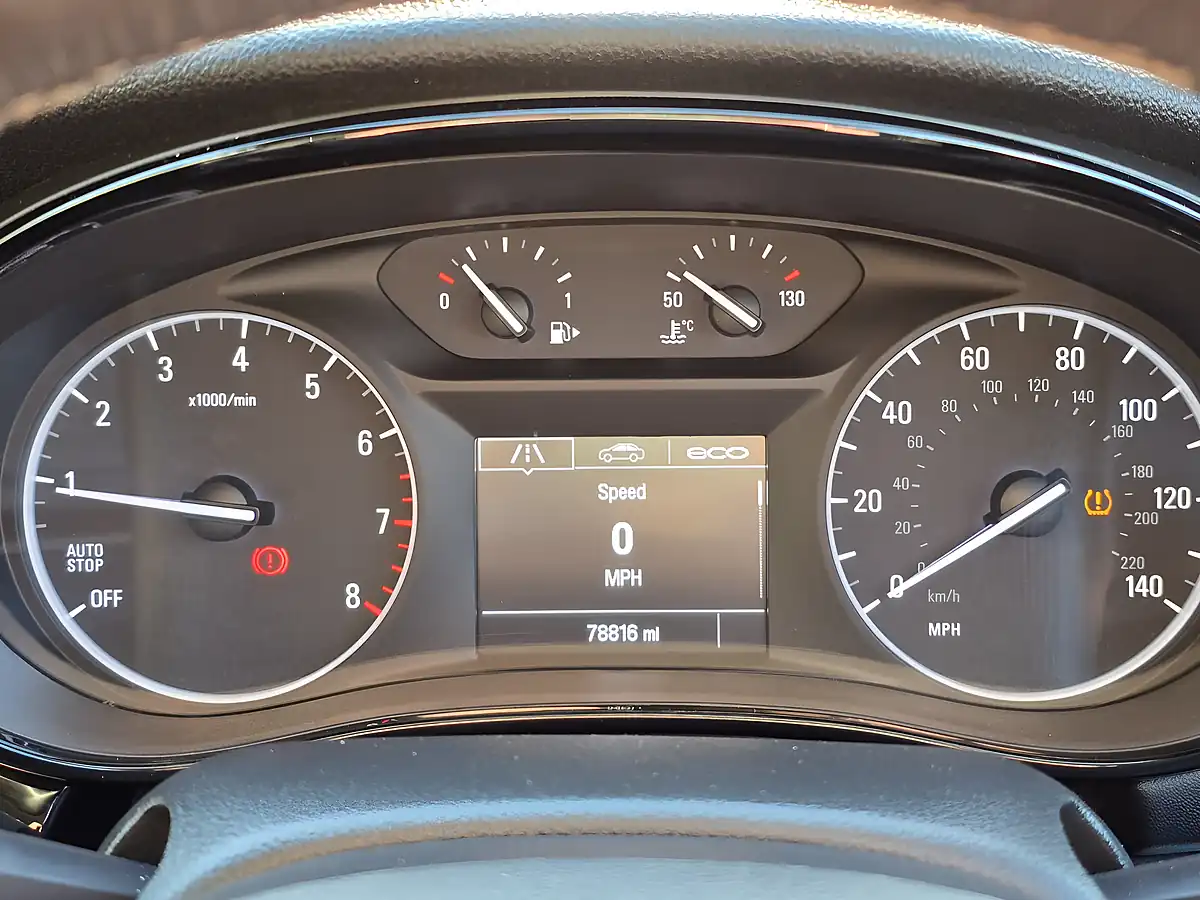 Used 2018 Vauxhall Mokka X Elite Nav Blue - Interior and Exterior details 9