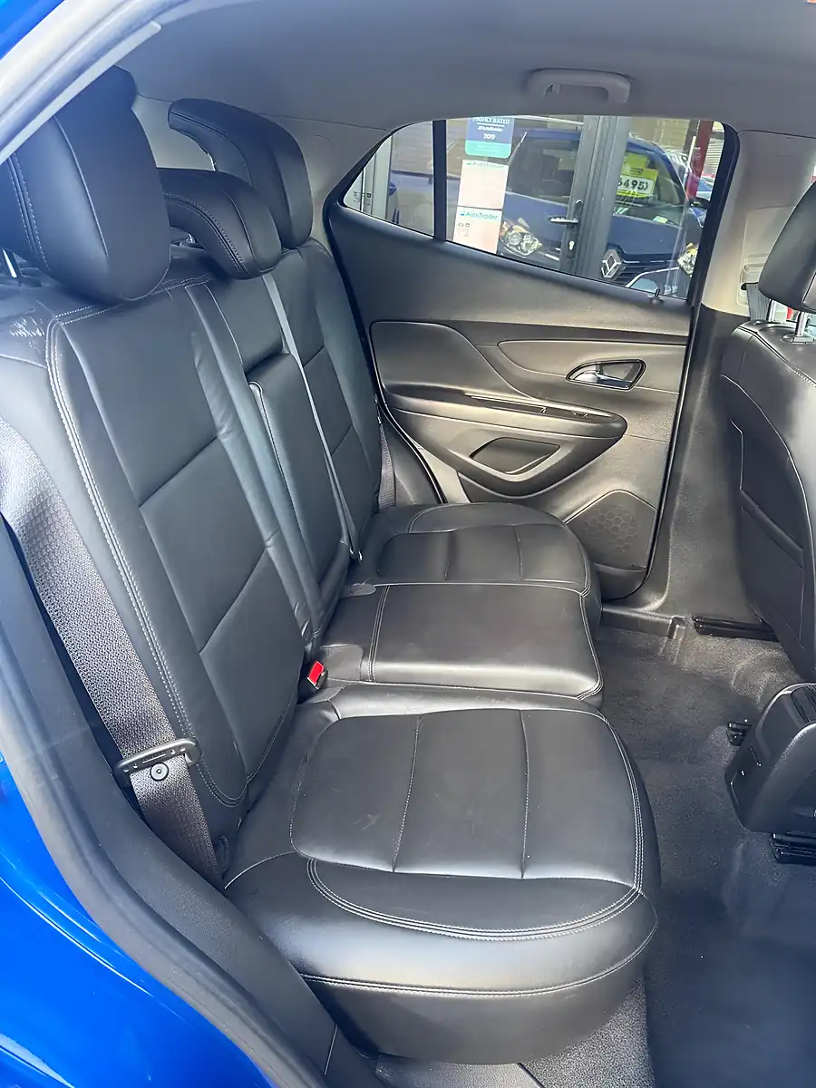 Used 2018 Vauxhall Mokka X Elite Nav Blue - Interior and Exterior details 9