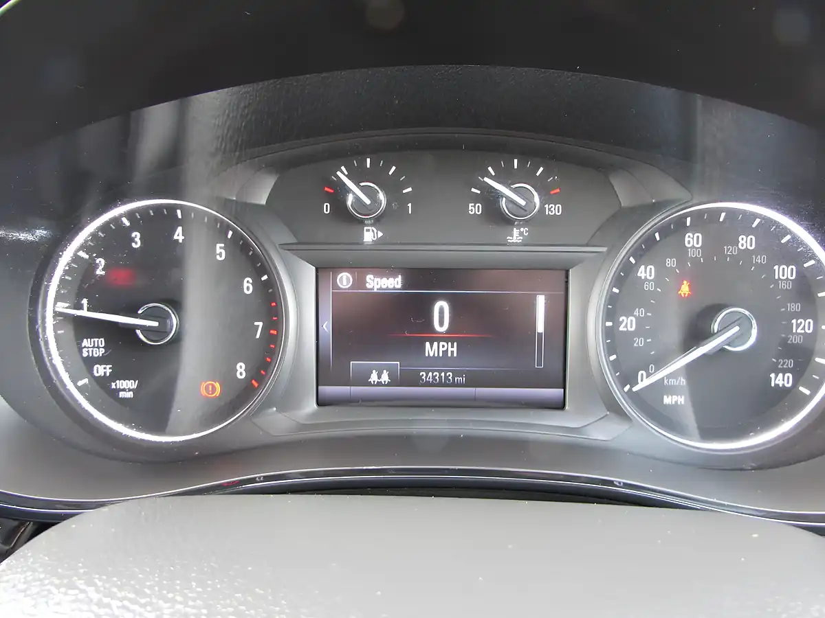 Used 2018 Vauxhall Mokka X Elite Nav Grey - Interior and Exterior details 15