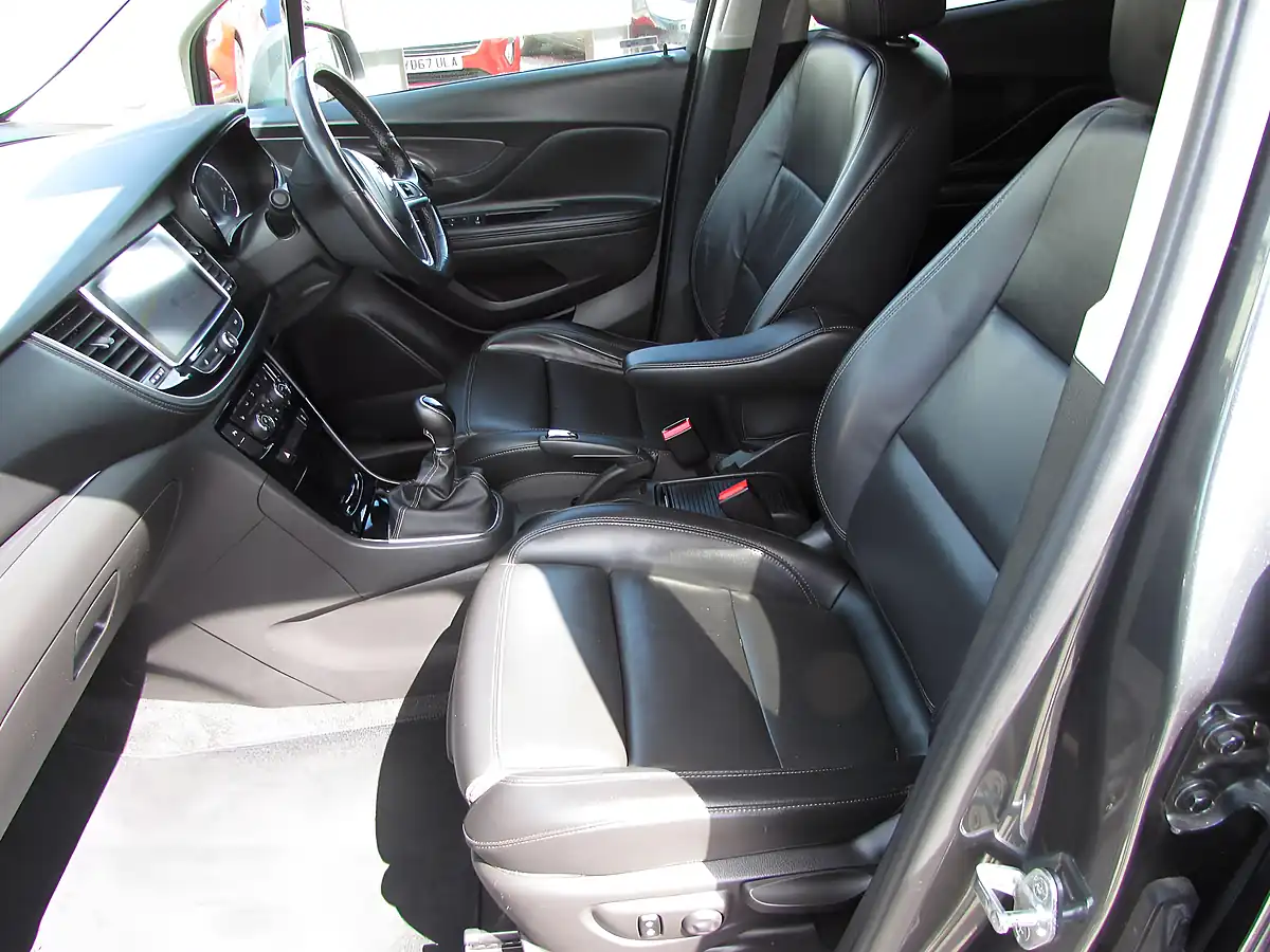 Used 2018 Vauxhall Mokka X Elite Nav Grey - Interior and Exterior details 9