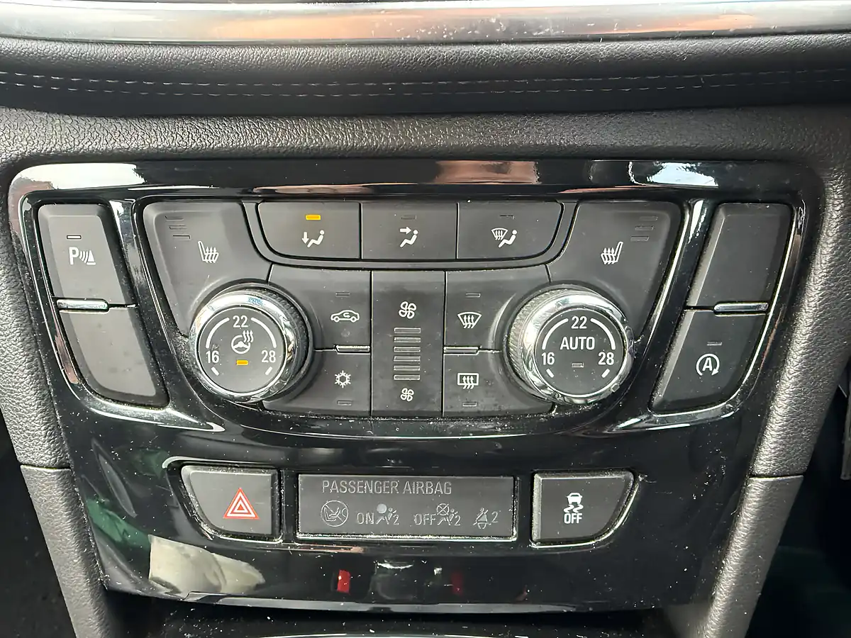 Used 2018 Vauxhall Mokka X Elite Nav Grey - Interior and Exterior details 20