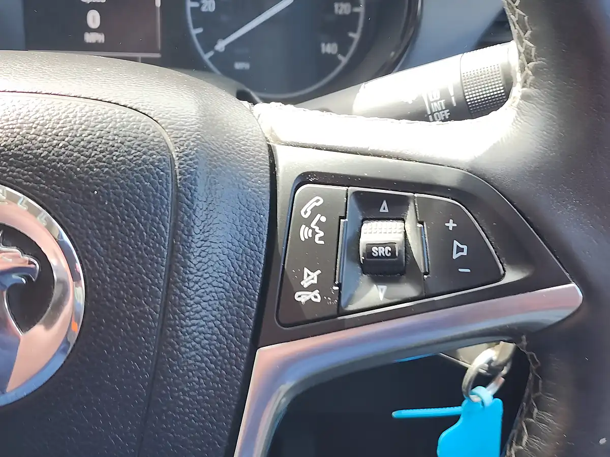 Used 2018 Vauxhall Mokka X Elite Nav Orange - Interior and Exterior details 16
