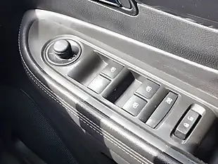 Used 2018 Vauxhall Mokka X Elite Nav Orange - Interior and Exterior details 17
