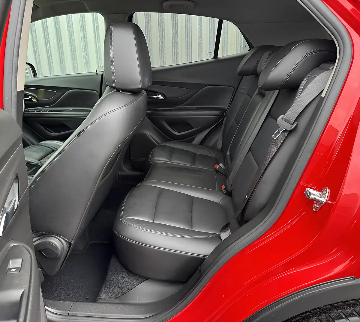 Used 2018 Vauxhall Mokka X Elite Nav Red - Interior and Exterior details 11