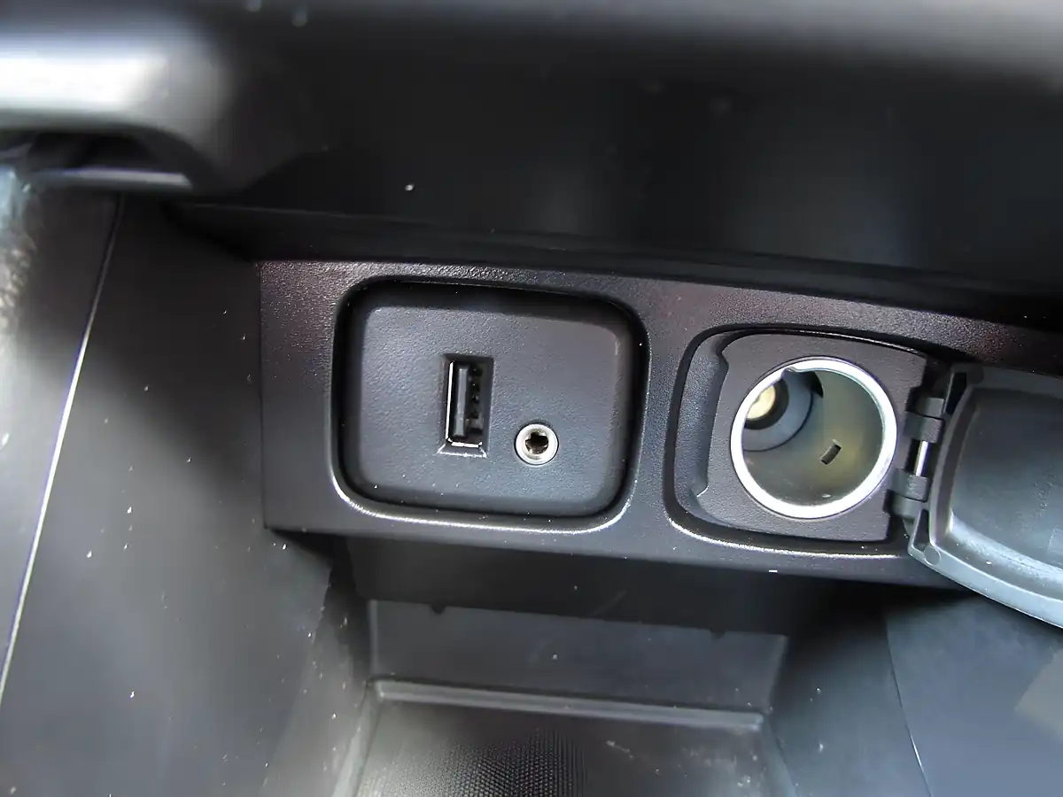Used 2018 Vauxhall Mokka X Elite Nav White - Interior and Exterior details 13