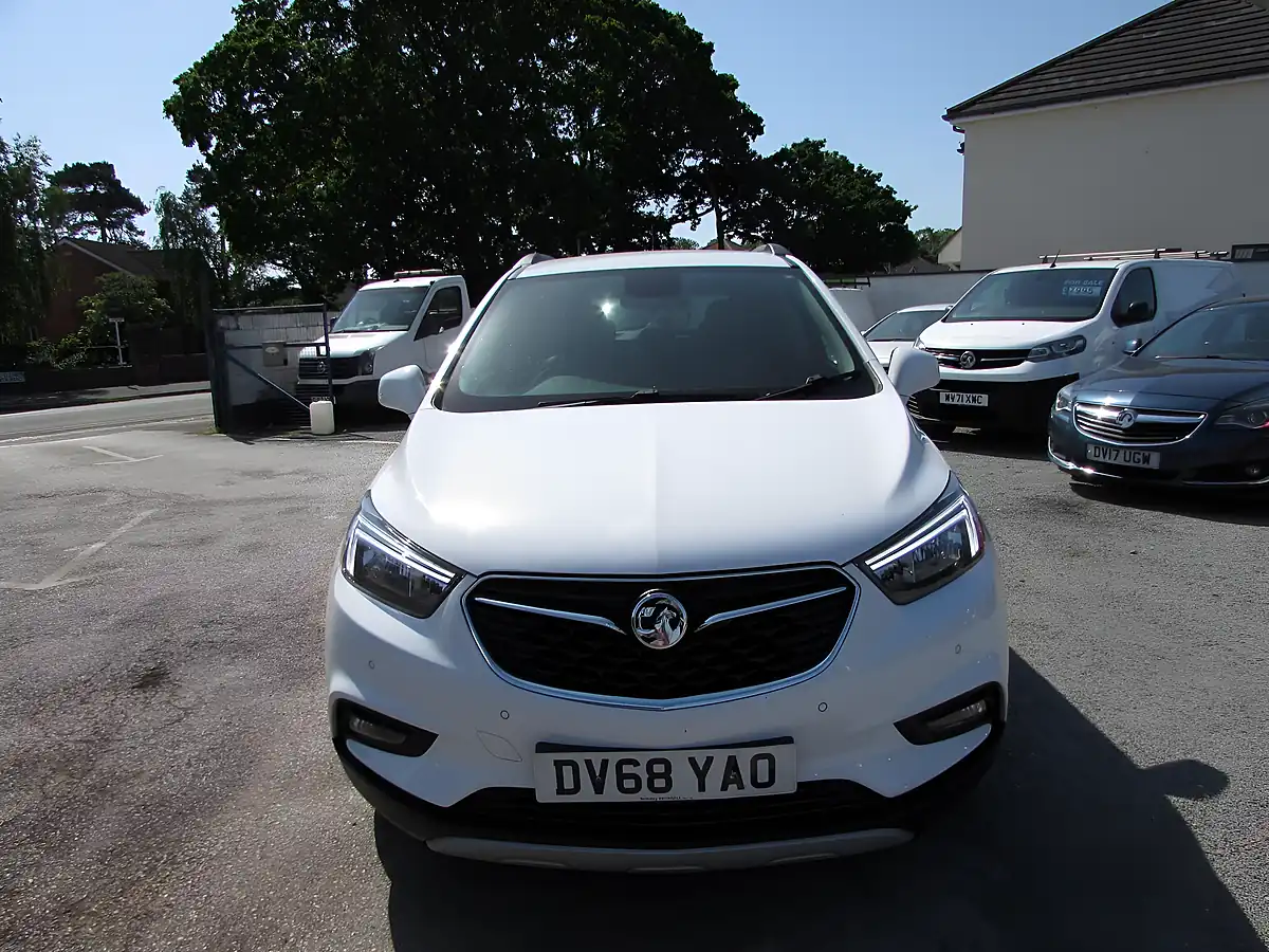 Used 2018 Vauxhall Mokka X Elite Nav White - Interior and Exterior details 2