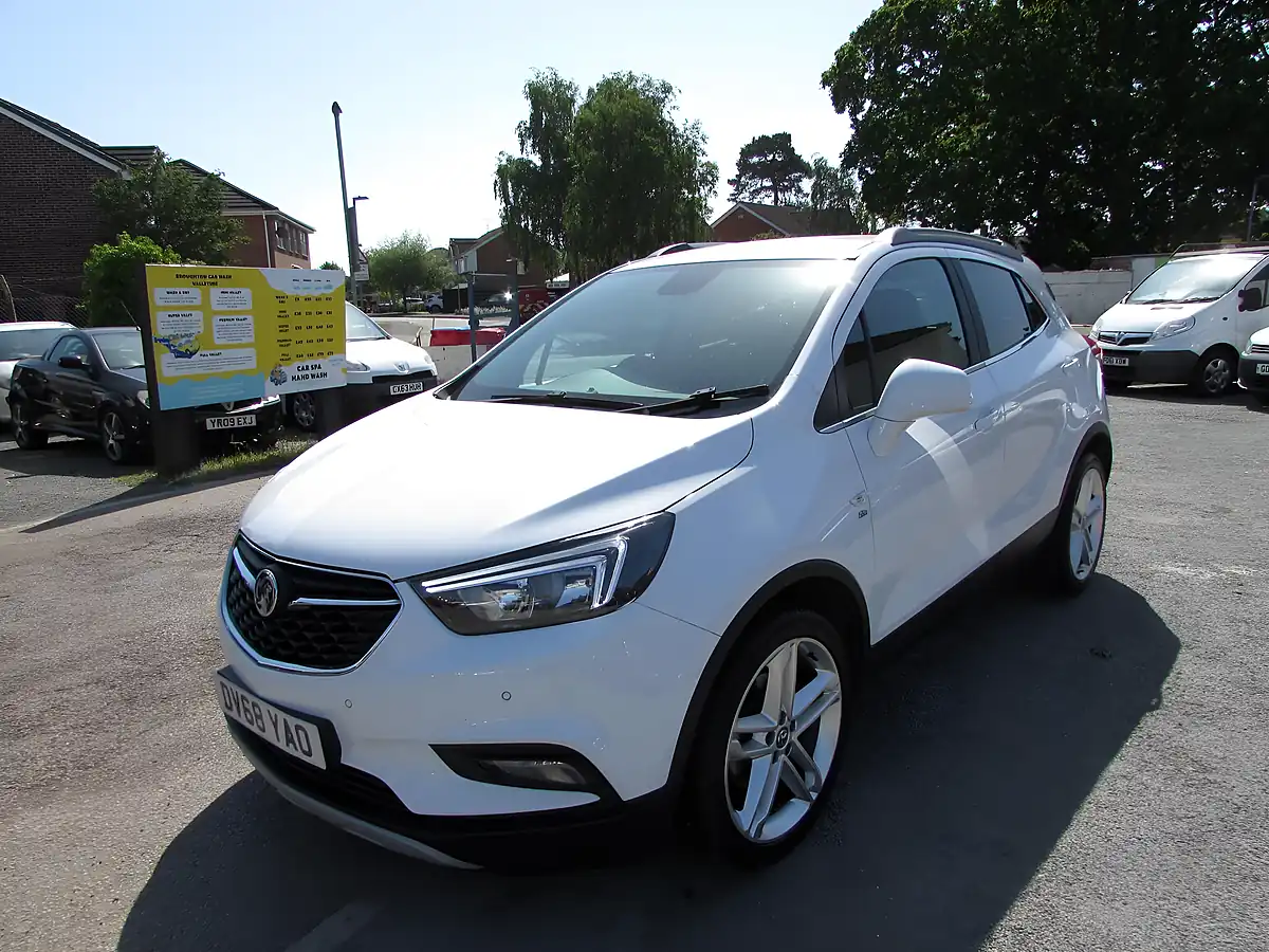 Used 2018 Vauxhall Mokka X Elite Nav White - Interior and Exterior details 3