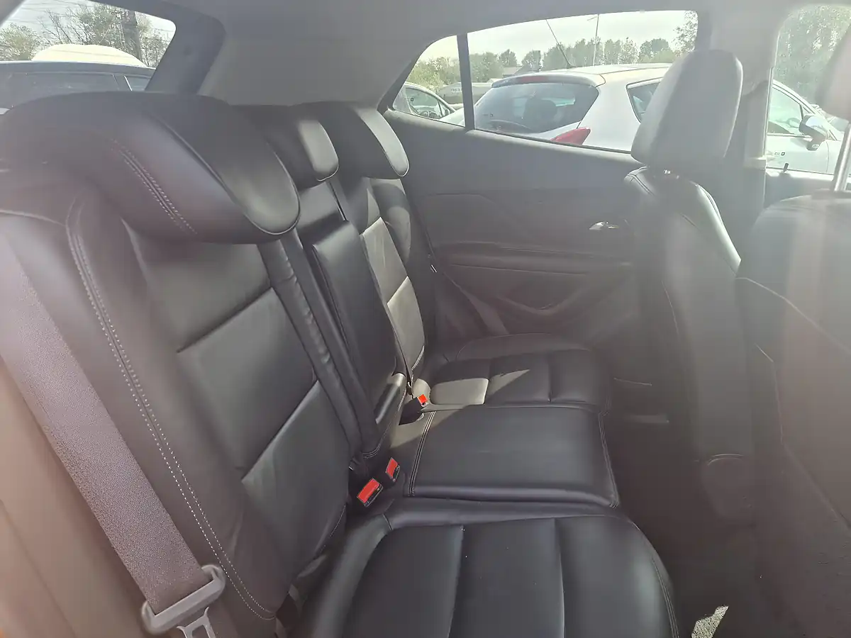 Used 2018 Vauxhall Mokka X Elite Orange - Interior and Exterior details 12