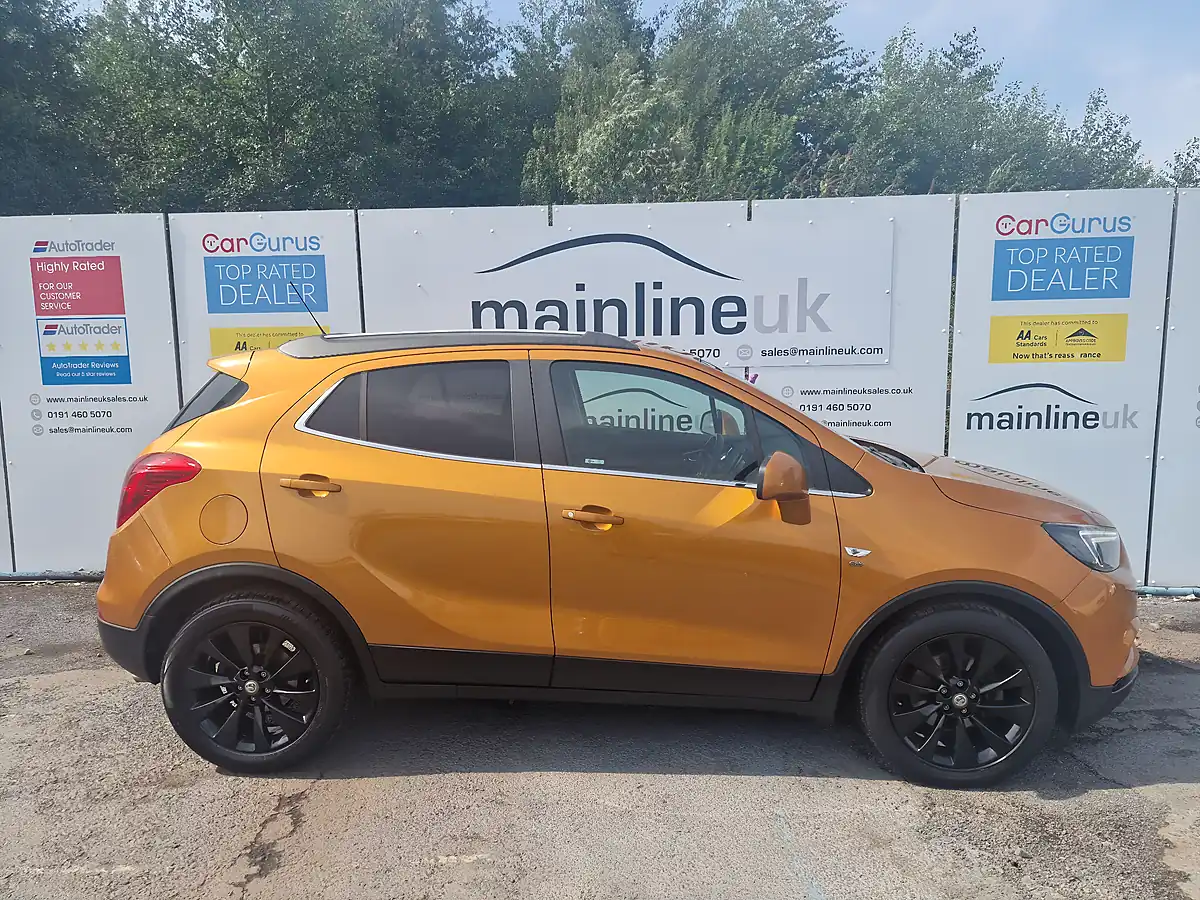 Used 2018 Vauxhall Mokka X Elite Orange - Interior and Exterior details 9