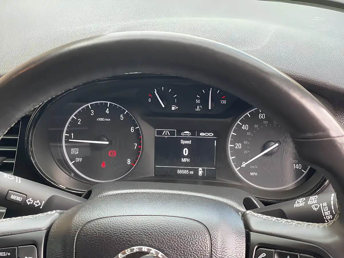 Used 2018 Vauxhall Mokka X Elite Red - Interior and Exterior details 10