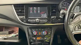 Used 2018 Vauxhall Mokka X Elite White - Interior and Exterior details 18