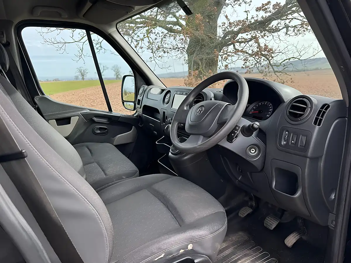 Used 2018 Vauxhall Movano 3500 Box Van L3 H1 Black - Interior and Exterior details 10