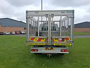 Used 2018 Vauxhall Movano 3500 Caged Tipper White - Interior and Exterior details 6