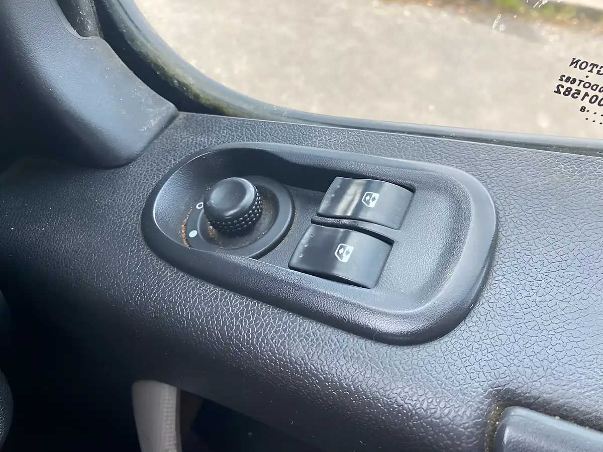 Used 2018 Vauxhall Movano 3500 L2 H2 Nav White - Interior and Exterior details 11