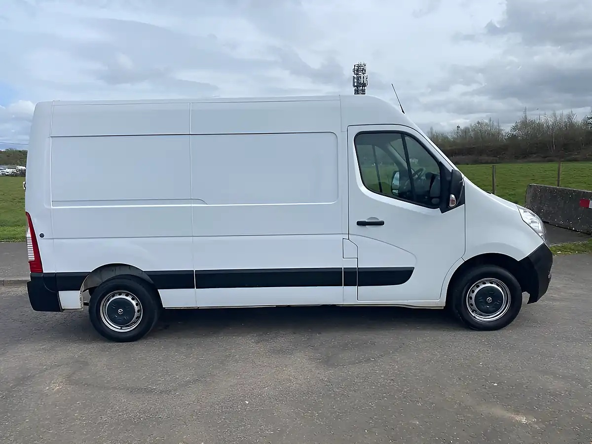 Used 2018 Vauxhall Movano 3500 L2 H2 Nav White - Interior and Exterior details 2