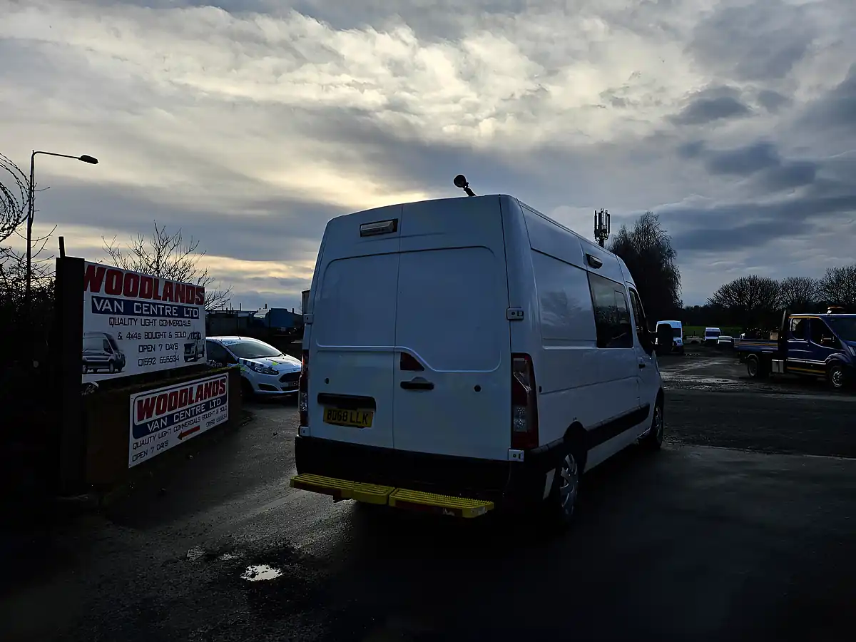 Used 2018 Vauxhall Movano 3500 Panel Van L2 H2 White - Interior and Exterior details 8