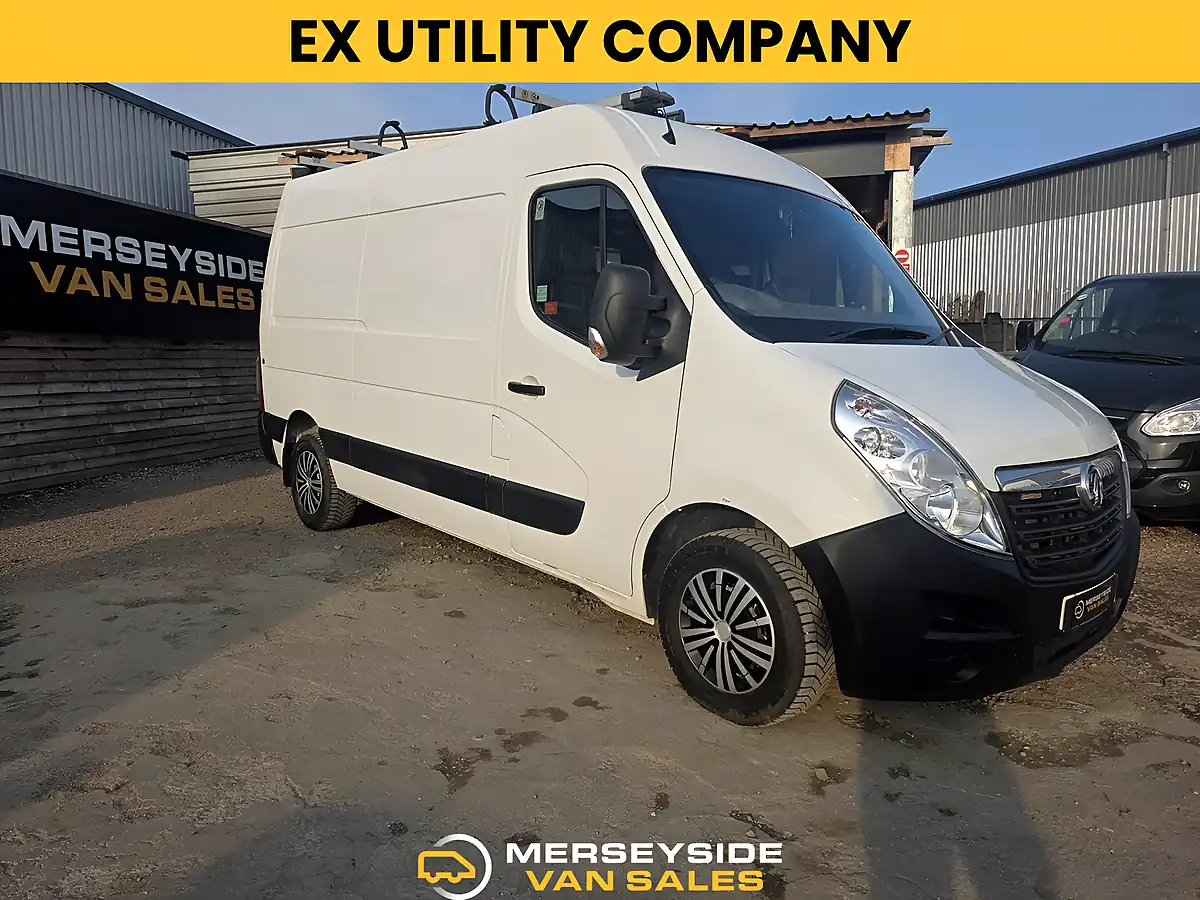 Used 2018 Vauxhall Movano 3500 Panel Van L2 H2 White - Front View