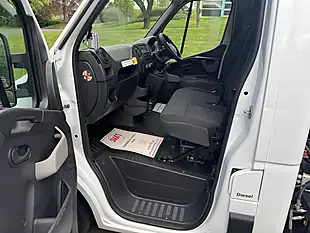 Used 2018 Vauxhall Movano Chassis Cab White - Interior and Exterior details 15