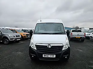 Used 2018 Vauxhall Movano F3500 Mwb Mess Unit White - Interior and Exterior details 3