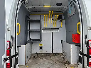 Used 2018 Vauxhall Movano F3500 Mwb Mess Unit White - Interior and Exterior details 9