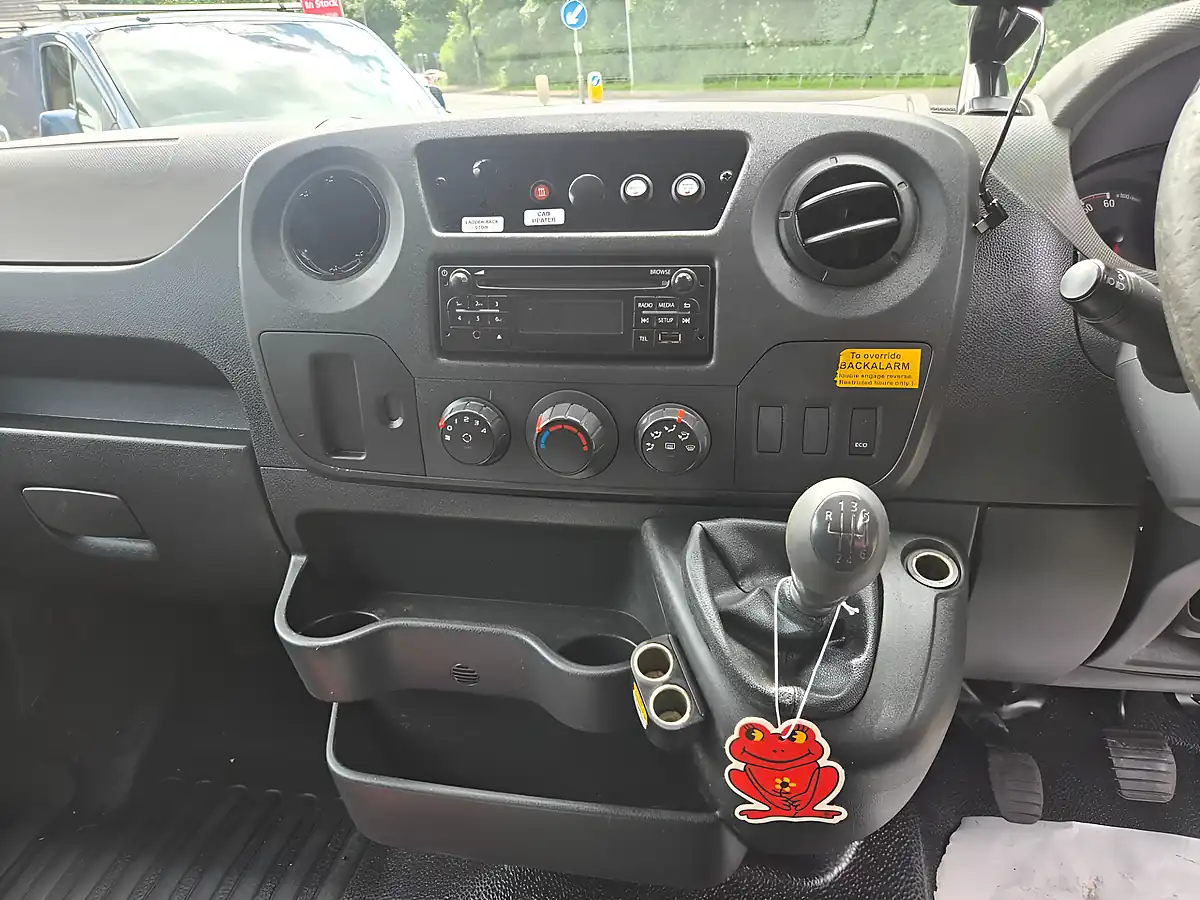 Used 2018 Vauxhall Movano H2 Van White - Interior and Exterior details 17
